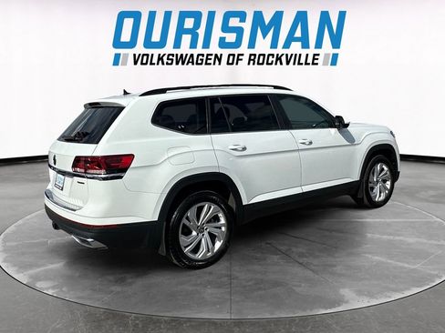 Used 2023 Volkswagen Atlas SE w/ Panoramic Sunroof Package image 6