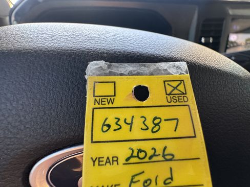 Used 2026 Ford F250 Lariat AWD/4WD image 17