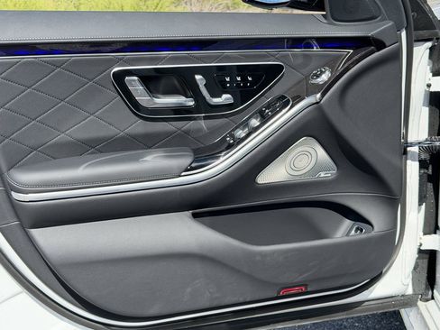New 2026 Mercedes-Benz S 580e 4MATIC Sedan image 15