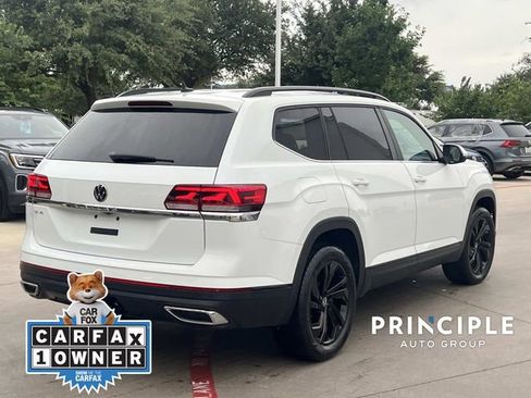 Used 2023 Volkswagen Atlas SE w/ Black Wheel Package FWD image 11