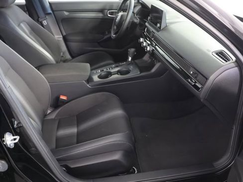 Used 2025 Honda Civic Sport image 22