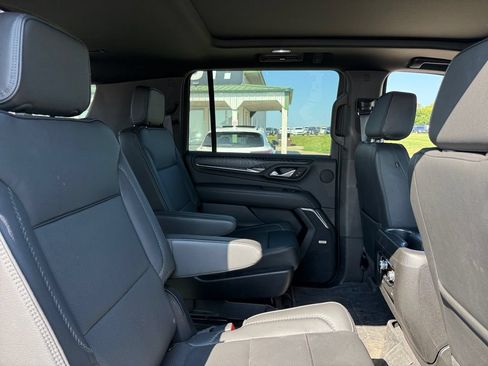 Used 2023 GMC Yukon XL Denali w/ LPO, Floor Liner Package AWD/4WD image 43