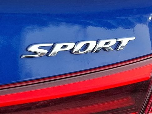 Used 2023 Honda Civic Sport image 31