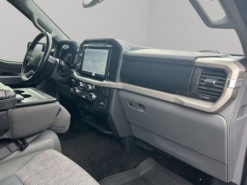 Used 2021 Ford F150 XLT w/ Equipment Group 302A High image 35