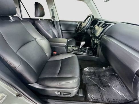 Certified 2023 Toyota 4Runner TRD Off-Road Premium w/ Moonroof Package AWD/4WD image 31