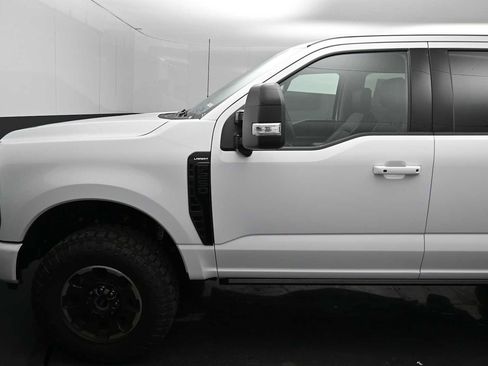New 2026 Ford F250 Lariat w/ Tremor Off-Road Package AWD/4WD image 16