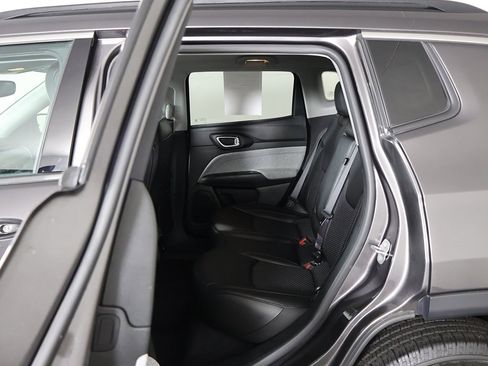 Used 2022 Jeep Compass Latitude w/ Convenience Group image 26