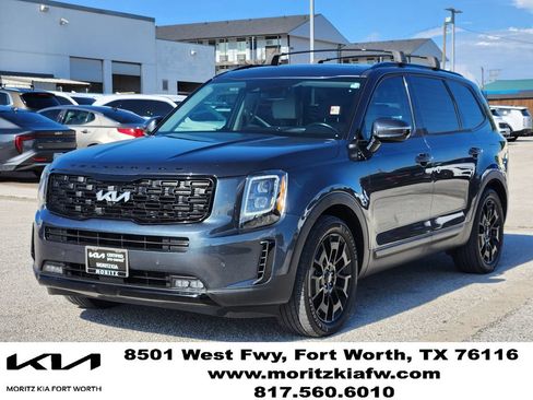 Used 2022 Kia Telluride SX w/ SX Prestige Package AWD/4WD image 3