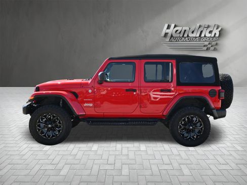 Used 2024 Jeep Wrangler Sahara w/ Safety Group image 9
