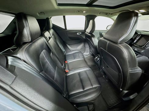 Used 2023 Volvo XC40 B5 Plus w/ Protection Package Premier AWD/4WD image 26