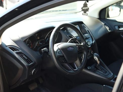 Used 2017 Ford Focus SEL w/ Cold Weather Package FWD image 14