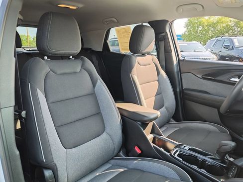 Used 2023 Chevrolet TrailBlazer LT w/ Convenience Package FWD image 25