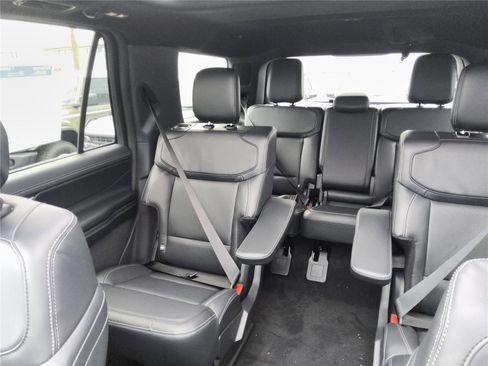 New 2026 Ford Expedition Platinum w/ Stealth Appearance Package AWD/4WD image 14
