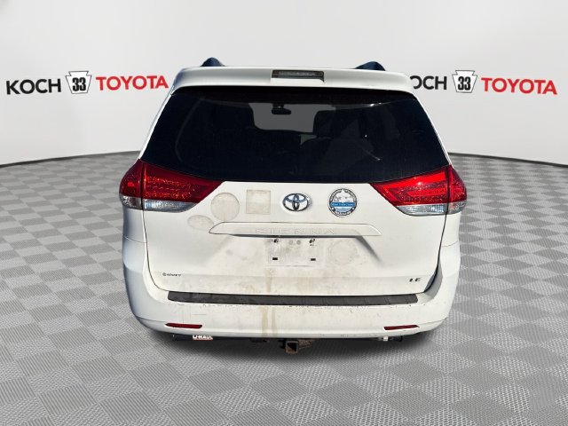 Used 2011 Toyota Sienna LE FWD image 7