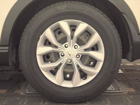 Used 2024 Honda CR-V LX image 12