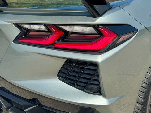 Used 2023 Chevrolet Corvette Stingray Premium Cpe w/ Z51 Performance Package image 53