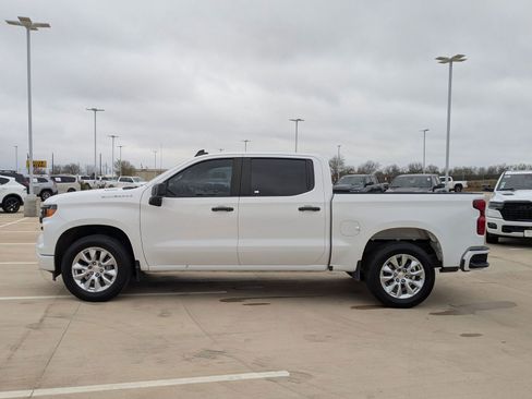 Used 2024 Chevrolet Silverado 1500 Custom image 6