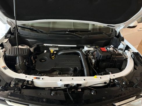 Used 2025 Chevrolet Equinox LT image 32