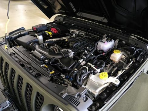 Used 2024 Jeep Wrangler Unlimited Sport image 80