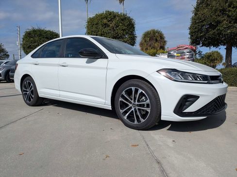 New 2026 Volkswagen Jetta Sport FWD image 2