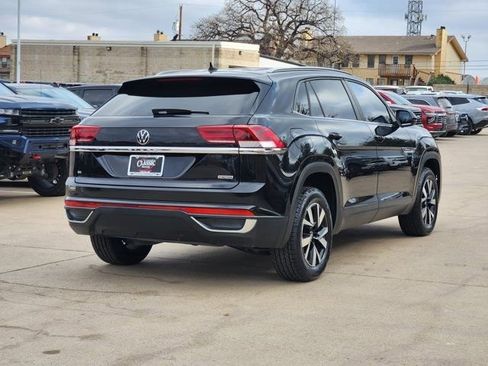 Used 2022 Volkswagen Atlas Cross Sport SE image 14