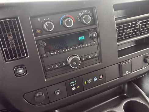 Used 2022 Chevrolet Express 2500 w/ Driver Convenience Package RWD image 23