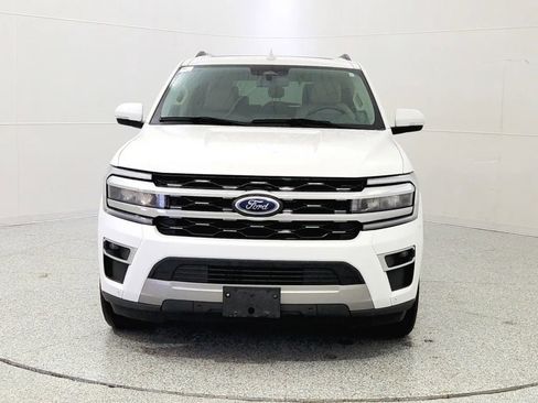 Used 2024 Ford Expedition Limited image 2
