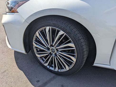 Used 2023 Nissan Altima 2.5 SL image 37