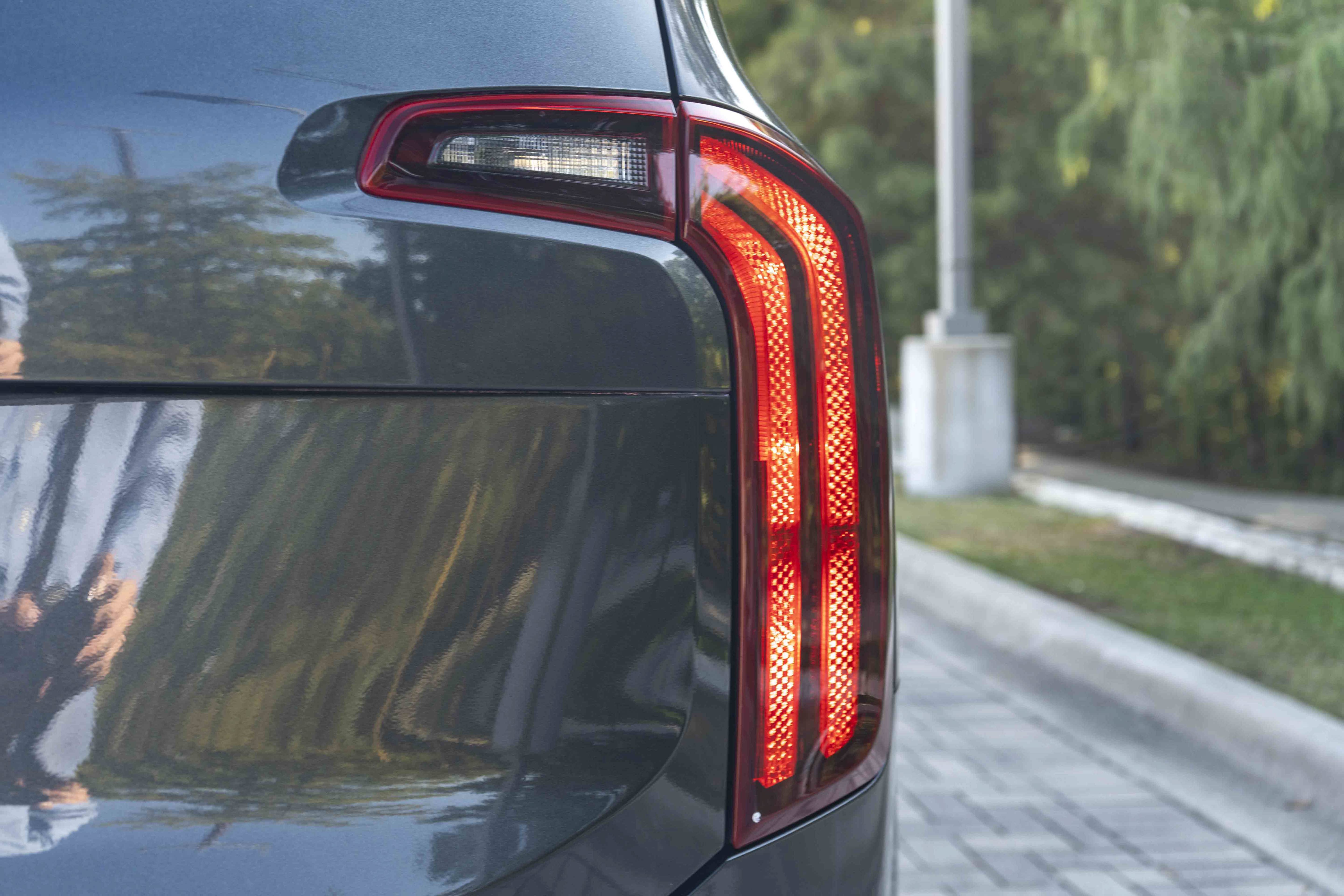 Used 2022 Kia Telluride LX AWD/4WD image 12