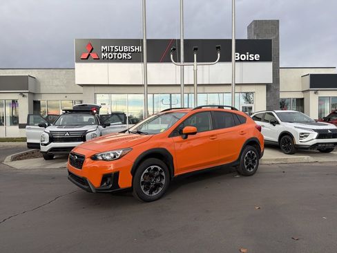 Used 2020 Subaru Crosstrek 2.0i Premium image 1