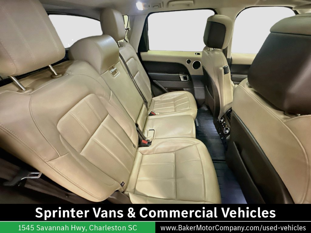 Used 2019 Land Rover Range Rover Sport HSE AWD/4WD image 28