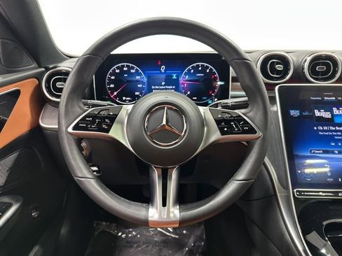 Used 2025 Mercedes-Benz C 300 4MATIC Sedan image 18