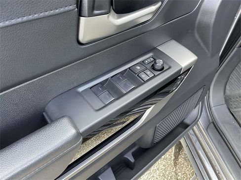 Used 2023 Toyota Tundra Limited image 18