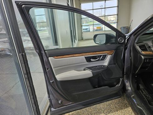 Used 2020 Honda CR-V EX-L image 17