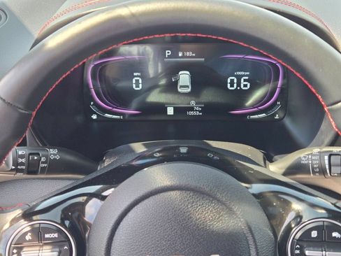 Used 2025 Kia Soul GT-Line w/ GT-Line Technology Package FWD image 30