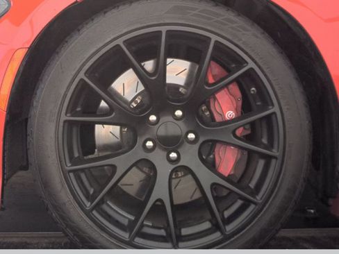 Used 2016 Dodge Charger SRT Hellcat w/ Harman/Kardon Audio Group RWD image 7