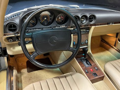 Used 1989 Mercedes-Benz 560 SL image 25