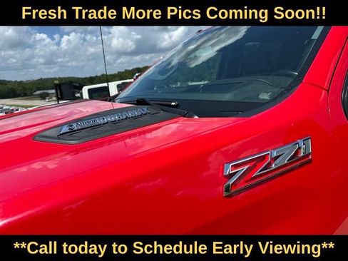 Used 2022 Chevrolet Silverado 2500 LTZ w/ LTZ Premium Package AWD/4WD image 5