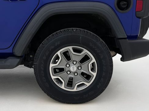 Used 2019 Jeep Wrangler Unlimited Sport S image 25