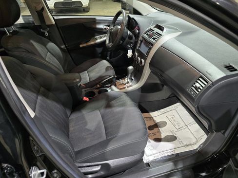 Used 2013 Toyota Corolla S Special Edition image 34