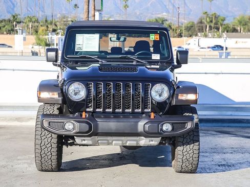 Certified 2022 Jeep Gladiator Mojave w/ Cold Weather Group image 3