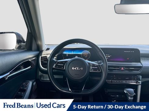 Used 2024 Kia Seltos SX w/ SX Sunroof Package AWD/4WD image 31