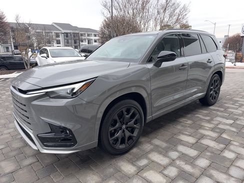 Certified 2026 Lexus TX 500h AWD w/ Technology Package image 28