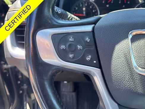 Used 2021 GMC Terrain SLT w/ Infotainment Package II AWD/4WD image 16
