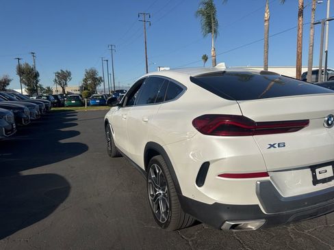 Used 2023 BMW X6 xDrive40i w/ Climate Comfort Package image 3
