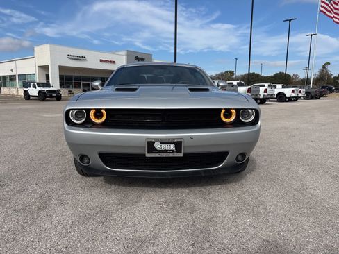 Used 2022 Dodge Challenger SXT w/ Blacktop Package image 26