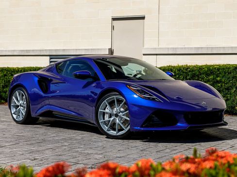 New 2025 Lotus Emira image 30