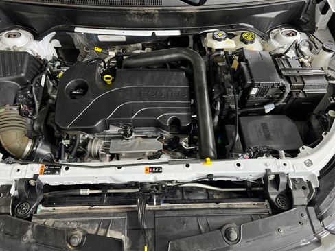 Used 2023 Chevrolet Equinox RS FWD image 21