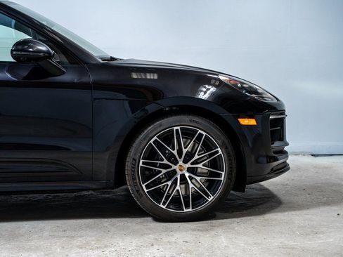 New 2026 Porsche Macan GTS AWD/4WD image 12