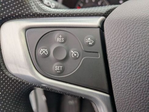 Used 2024 GMC Terrain SLE image 18